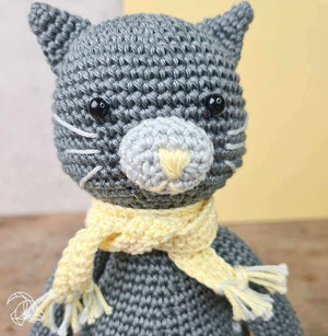 Hardicraft - Polly Cat - Crochet Kit | Yarn Worx