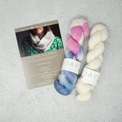 Irish Artisan Yarn - Natica Cowl Kit- 2 x 100g 4ply & Pattern Doolin and Ecru | Yarn Worx