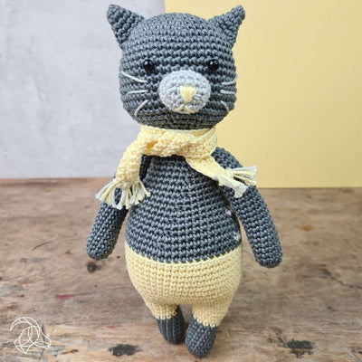 Hardicraft - Polly Cat - Crochet Kit | Yarn Worx