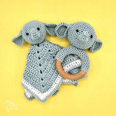 Hardicraft - Elephant Cuddle Cloth - Crochet Kit | Yarn Worx