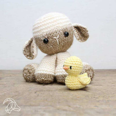 Hardicraft - Lore Lamb - Knitting Kit | Yarn Worx