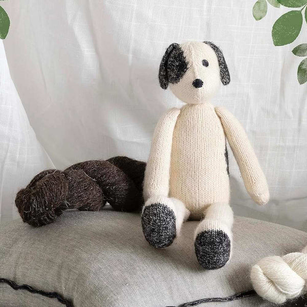 Knitted Animal Toys by Louise Crowther Yarn Worx