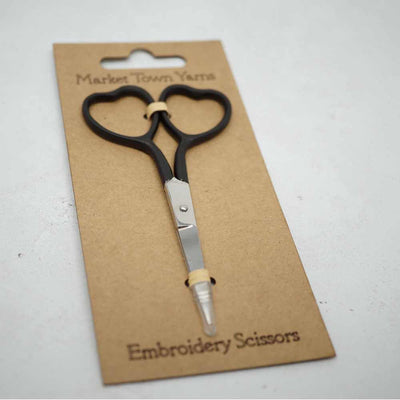 Market Town Yarns - Heart Embroidery Scissors | Yarn Worx