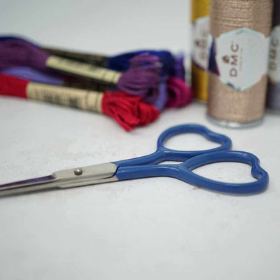 Market Town Yarns - Heart Embroidery Scissors shown in Blue colour | Yarn Worx