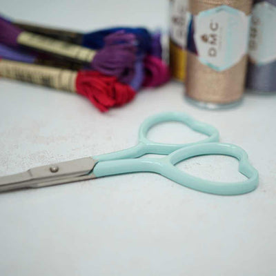 Market Town Yarns - Heart Embroidery Scissors shown in Mint colour | Yarn Worx