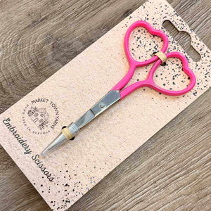 Market Town Yarns - Heart Embroidery Scissors | Yarn Worx