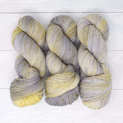 Market Town Yarns - Squishy Sock Yarn - 100g in colourway Juniper | Yarn Worx