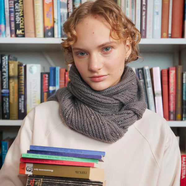 Laine - Knit Pop: Designs for the Modern Maker - by Miki Teragaki