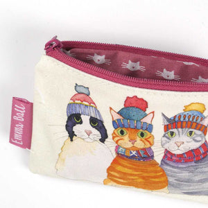 Pouch with three cats wearing colorful hats and scarves on a white background | Yarn Worx