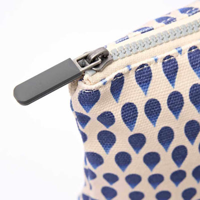 ROKA London - Maida Vale Medium Pouch in Denim Rain Indigo | Yarn Worx