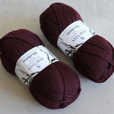 Filcolana - Peruvian Highland Wool - 50g in colour 382 Dark Bordeaux  | Yarn Worx