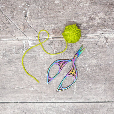 HiyaHiya Rainbow Scissors - Leaves | Yarn Worx