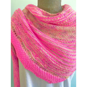 Hug Shot Shawl Kit - Casapinka Pattern - Emma's Yarn Super Silky WITH FREE PATTERN | Yarn Worx