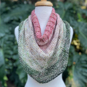 The Goat Cowl Kit - LD Knits - Emma's Practically Perfect Smalls with Pattern | Yarn Worx