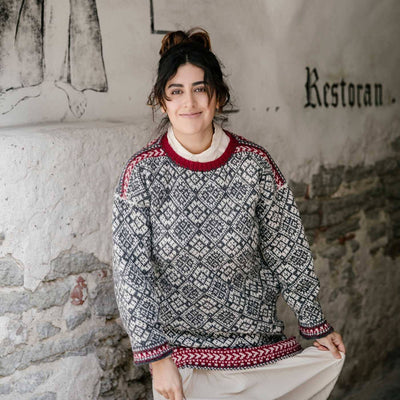 Aleks Byrd - Traditions Revisited: Modern Estonian Knits | Yarn Worx