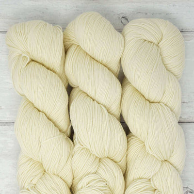 Urth Yarns - Harvest Fingering - 100g